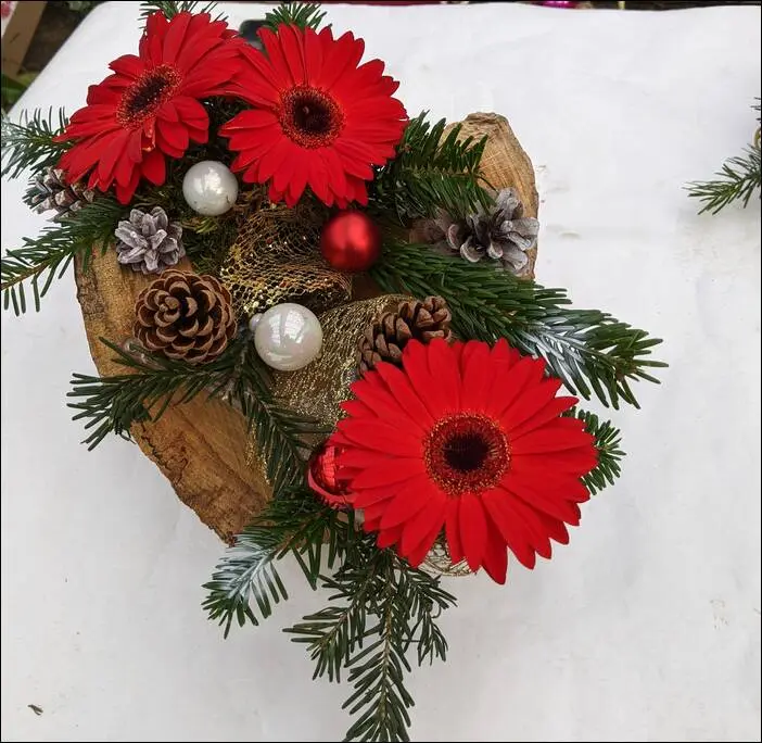 Atelier de Noël, fleuristerie traditionnelle enchanteresse Fleuristerie,Noël Fleuristerie,Noël