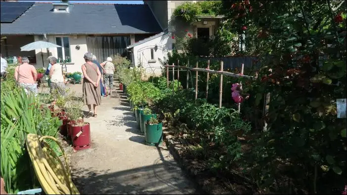 Visite d’un jardin remarquable à St. Martin d'Auxigny jardin remarquable,permaculture,autonomie jardin remarquable,permaculture,autonomie