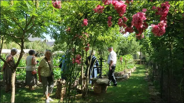 Visite d’un jardin remarquable à St. Martin d'Auxigny jardin remarquable,permaculture,autonomie jardin remarquable,permaculture,autonomie